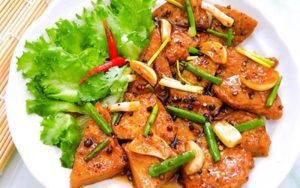 chả cá rim mặn ngọt